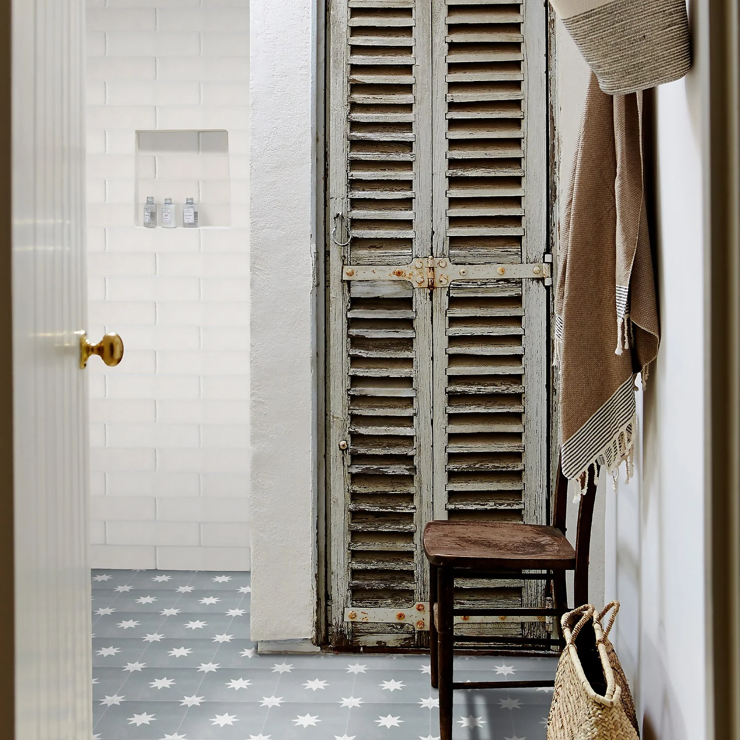 Country Living Starry Skies Chalk Grey Porcelain Wall & Floor Tile 200 x 200mm - 0.52sqm Pack Country Living Starry Skies Chalk Grey Porcelain Wall & Floor Tile 200 X 200mm - 0.52sqm Pack -Flooring And Tile Store 13220587 5085051390914728